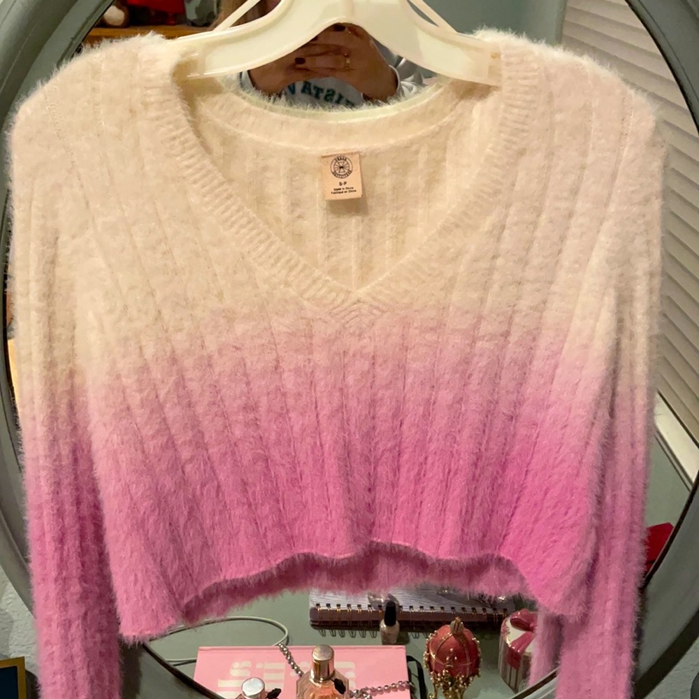 Urban Outfitters WHITE & PINK Cropped Sweater